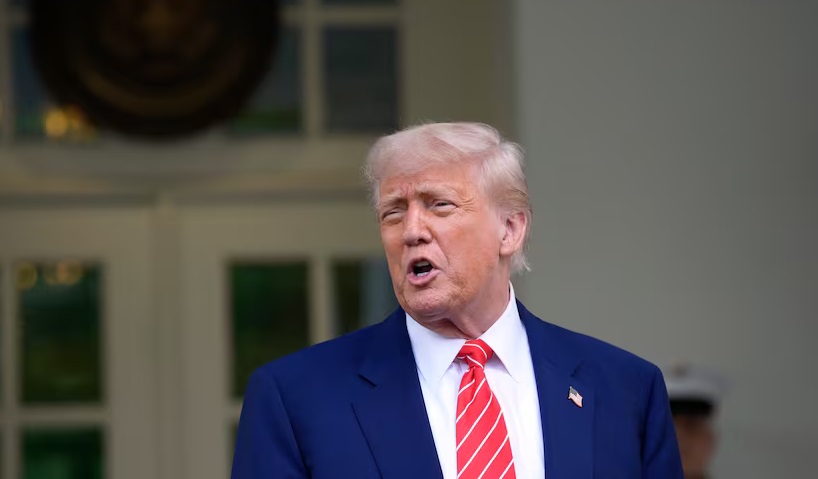 Trump oo jahwareer abuuray.jpg